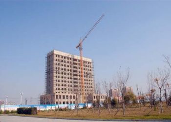 辽宁省实验中学单身公寓工程地质勘察、桩基础施工